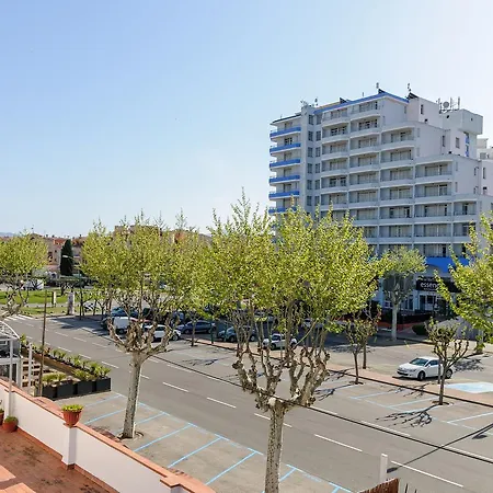 - Nº 10 Empuriabrava